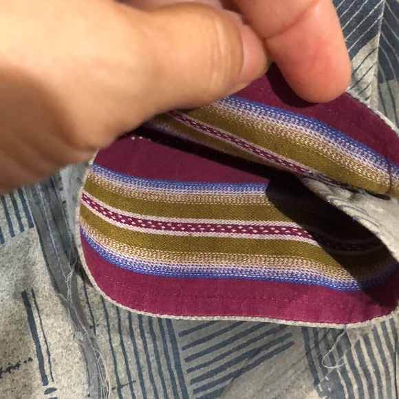 ROBERT GRAHAM 100% Cotton Lightweight Button Down Shirt - Picture 9 of 13